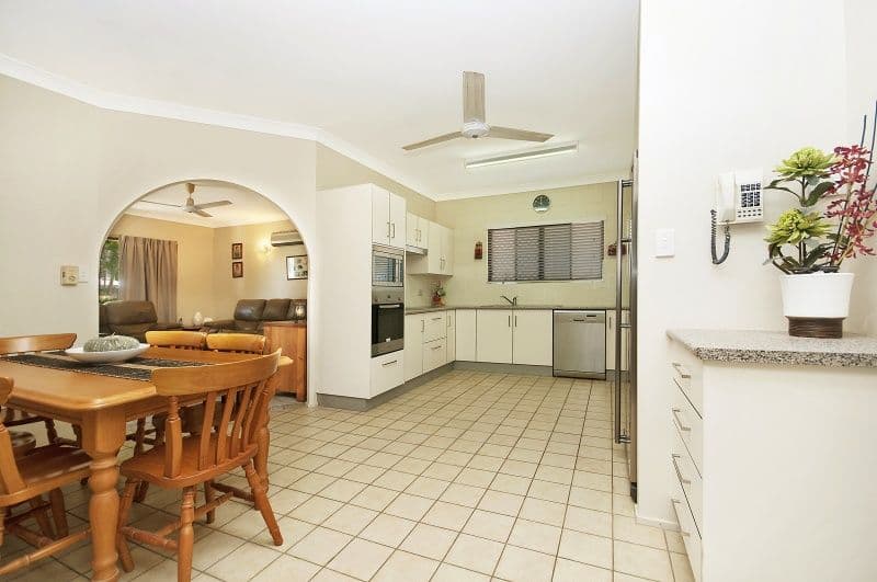 10 Laura Court, DEERAGUN QLD 4818, Deeragun - Thumbnail 3