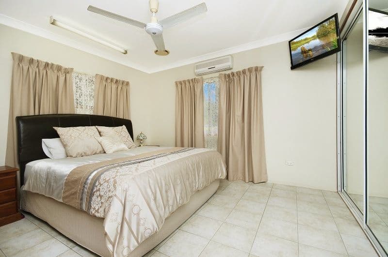10 Laura Court, DEERAGUN QLD 4818, Deeragun - Thumbnail 4