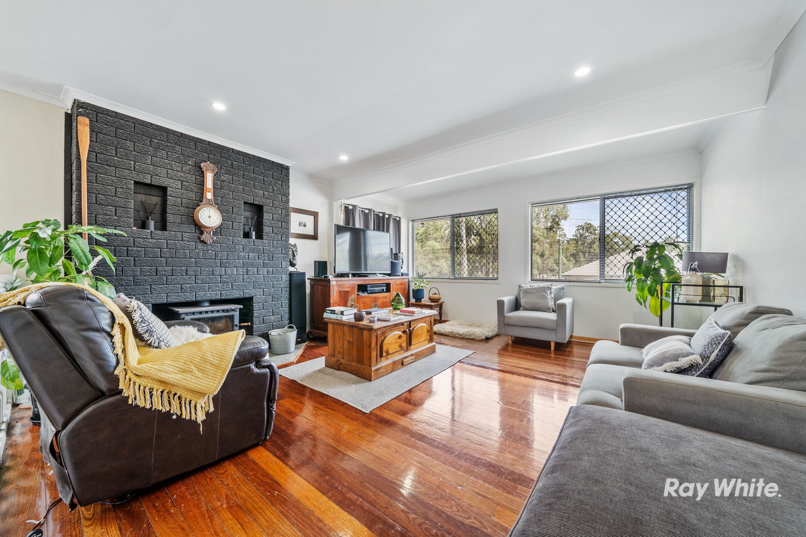 21 Lilac Street, Daisy Hill QLD 4127, Daisy Hill - Thumbnail 4