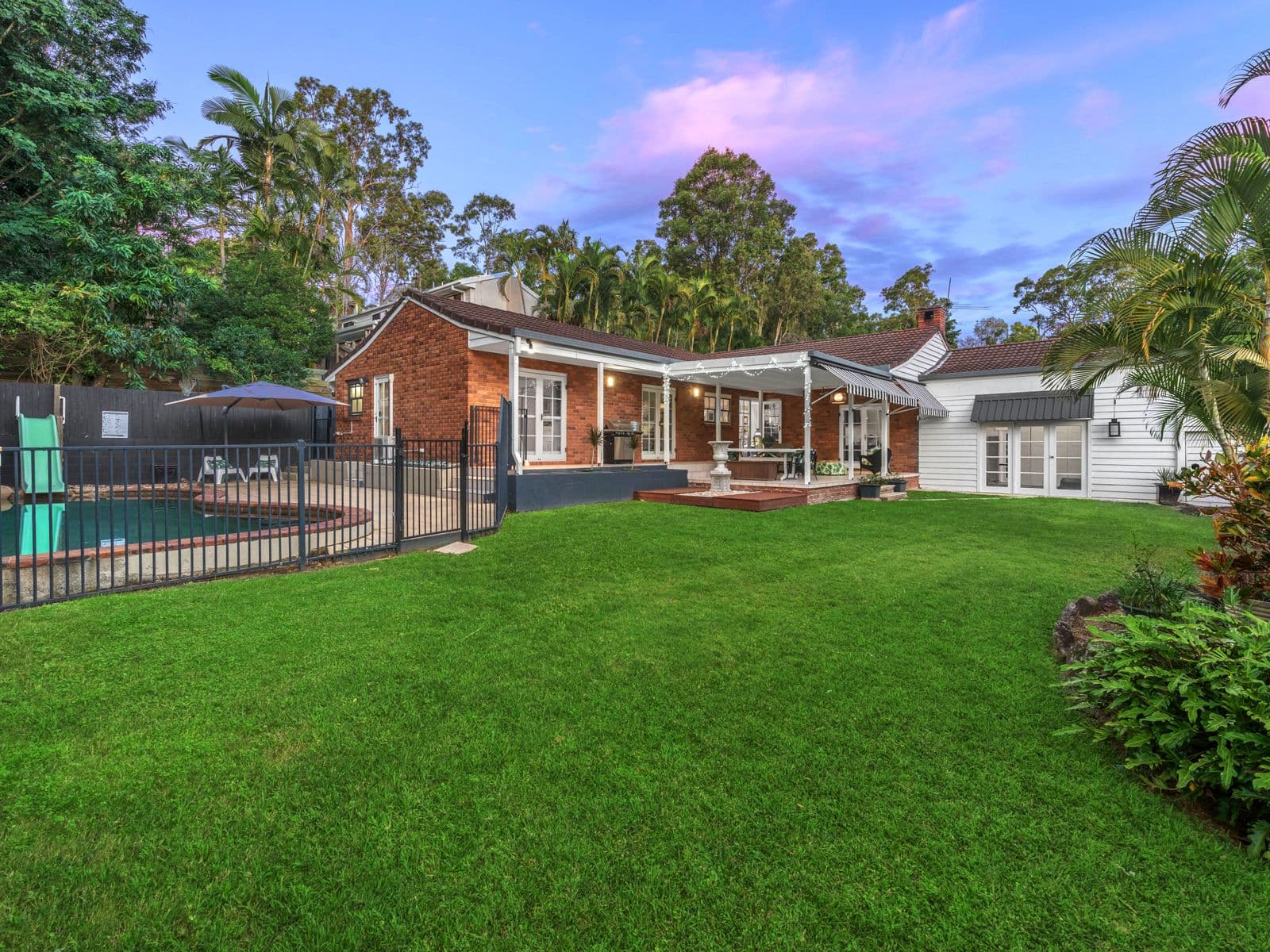 24 Gabwina Street, Fig Tree Pocket QLD 4069, Fig Tree Pocket - Image 1
