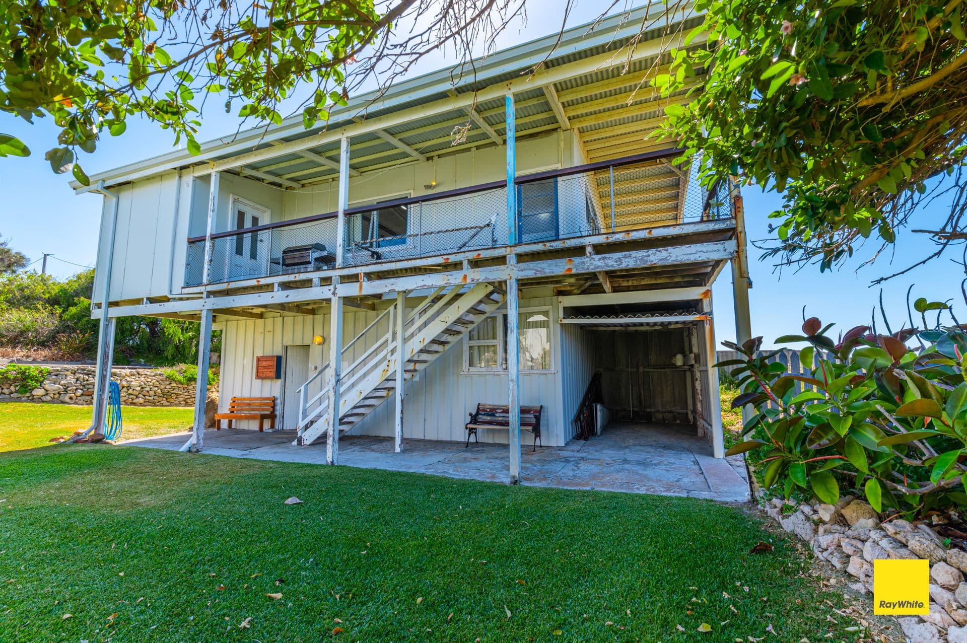 29 De Burgh Street, Ledge Point WA 6043, Ledge Point - Thumbnail 5