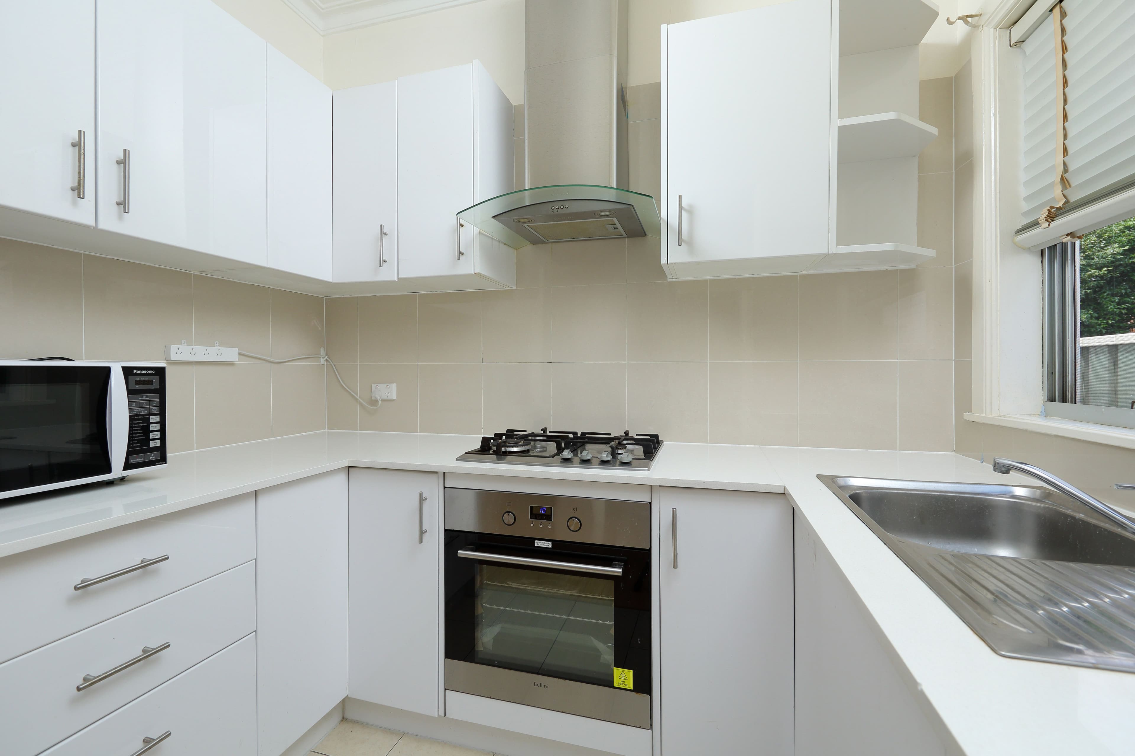 62 Villiers Avenue, Mortdale - Thumbnail 3