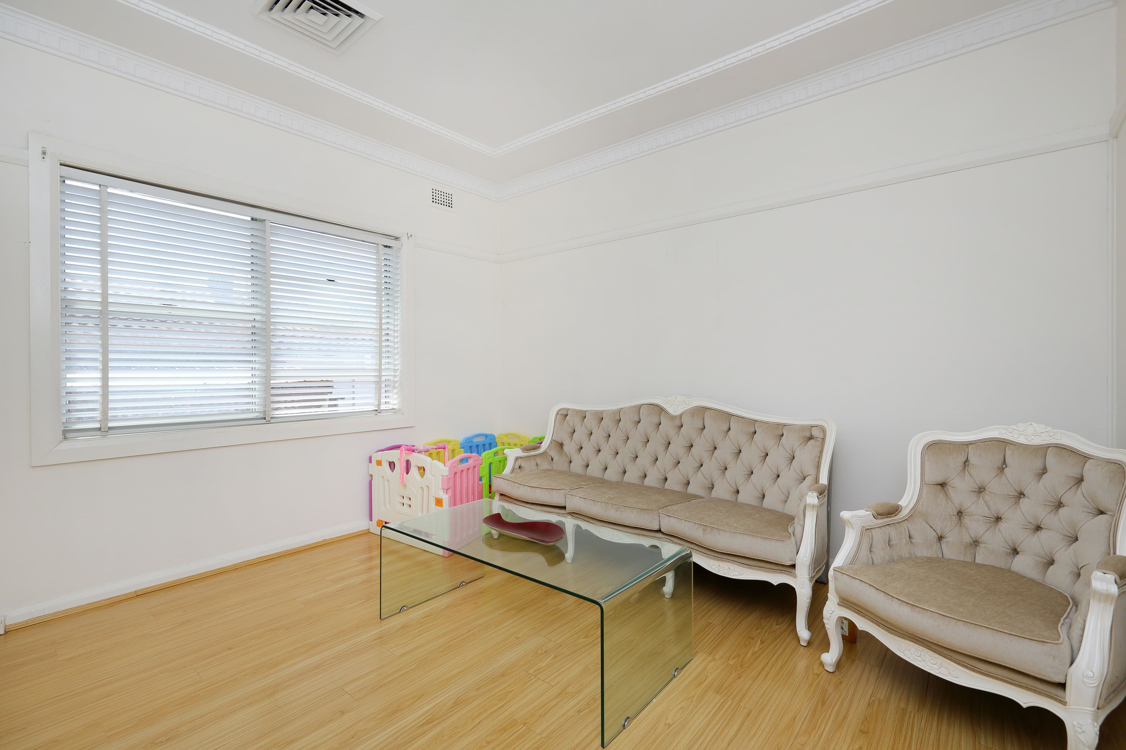 62 Villiers Avenue, Mortdale - Thumbnail 4