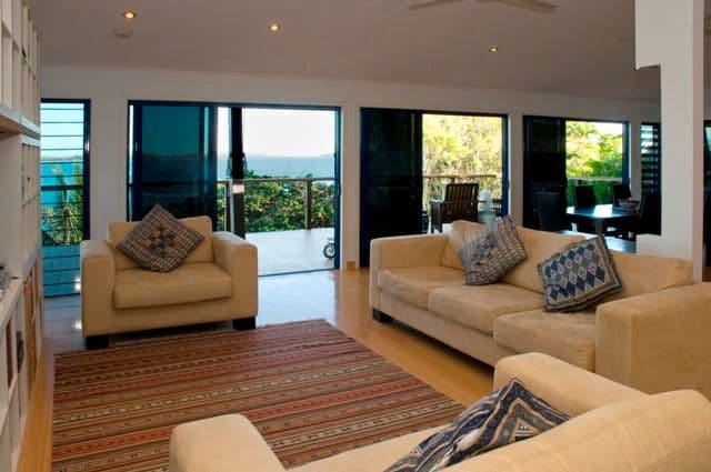 17 Albatross Street, SLADE POINT QLD 4740, Slade Point - Thumbnail 5