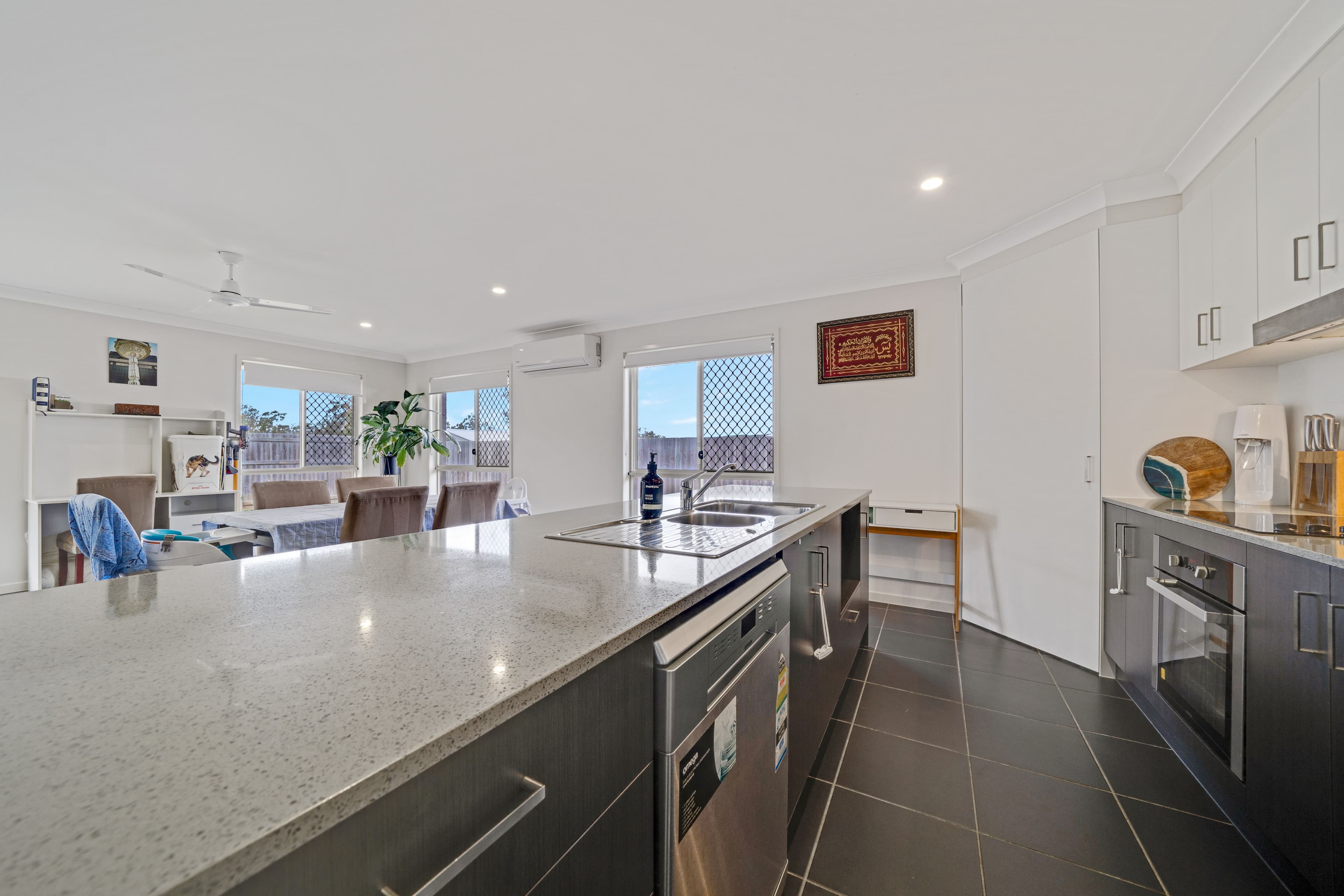 36 Corfu Street, Springfield Lakes QLD 4300, Springfield Lakes - Thumbnail 4