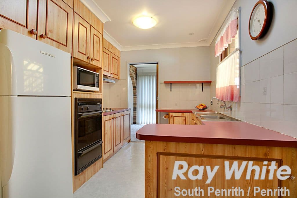 23 Blue Gum Avenue, South Penrith - Thumbnail 3