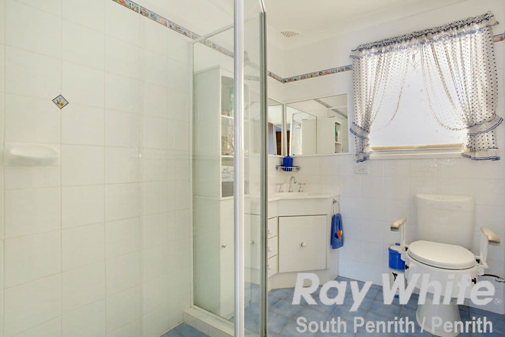 23 Blue Gum Avenue, South Penrith - Thumbnail 7