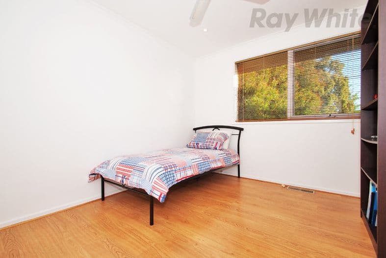 19 BARKER Drive, Mooroolbark VIC 3138, Mooroolbark - Thumbnail 8