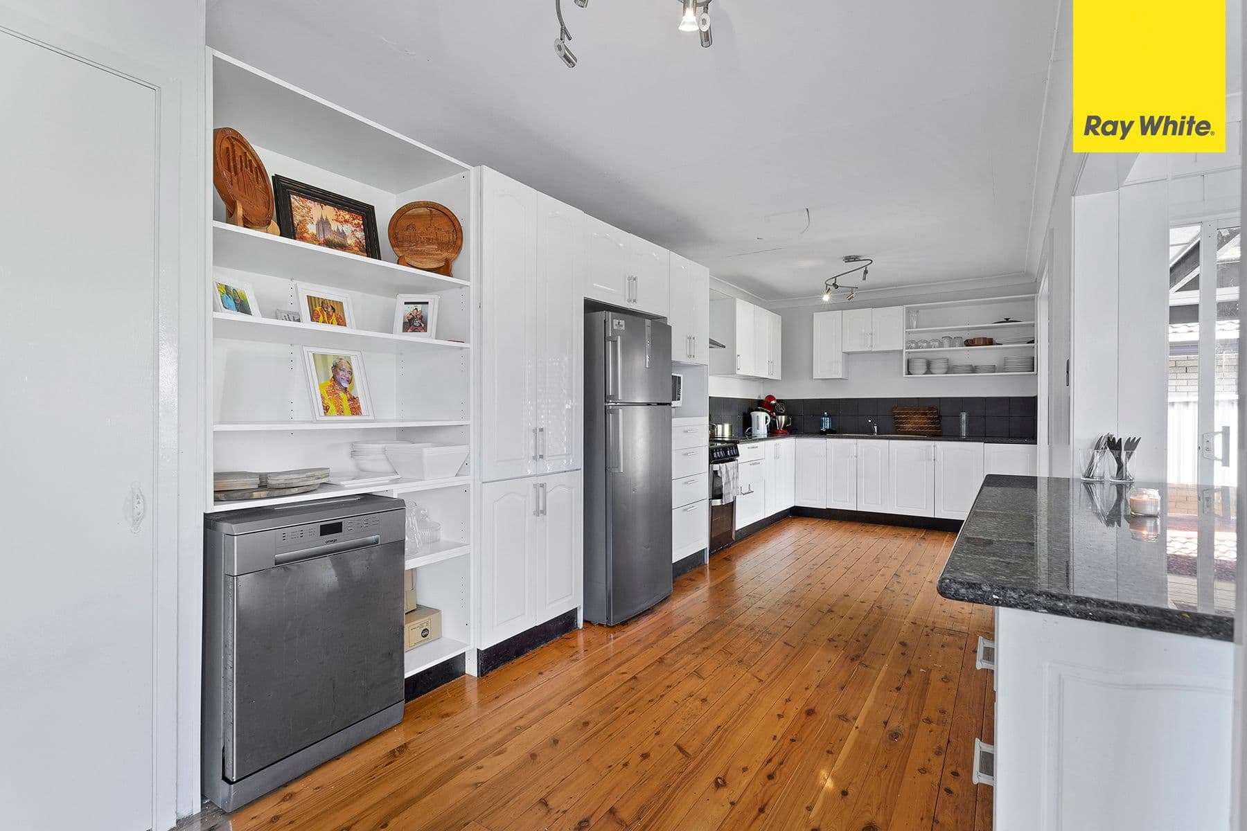 12 Elouera Crescent, Moorebank NSW 2170, Moorebank - Thumbnail 6