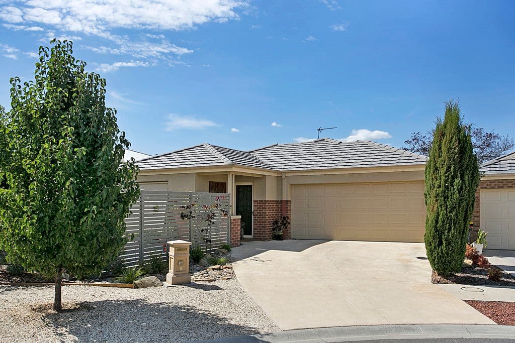 5 Rosewood Mews, Golden Square VIC 3555, Golden Square - Thumbnail 2