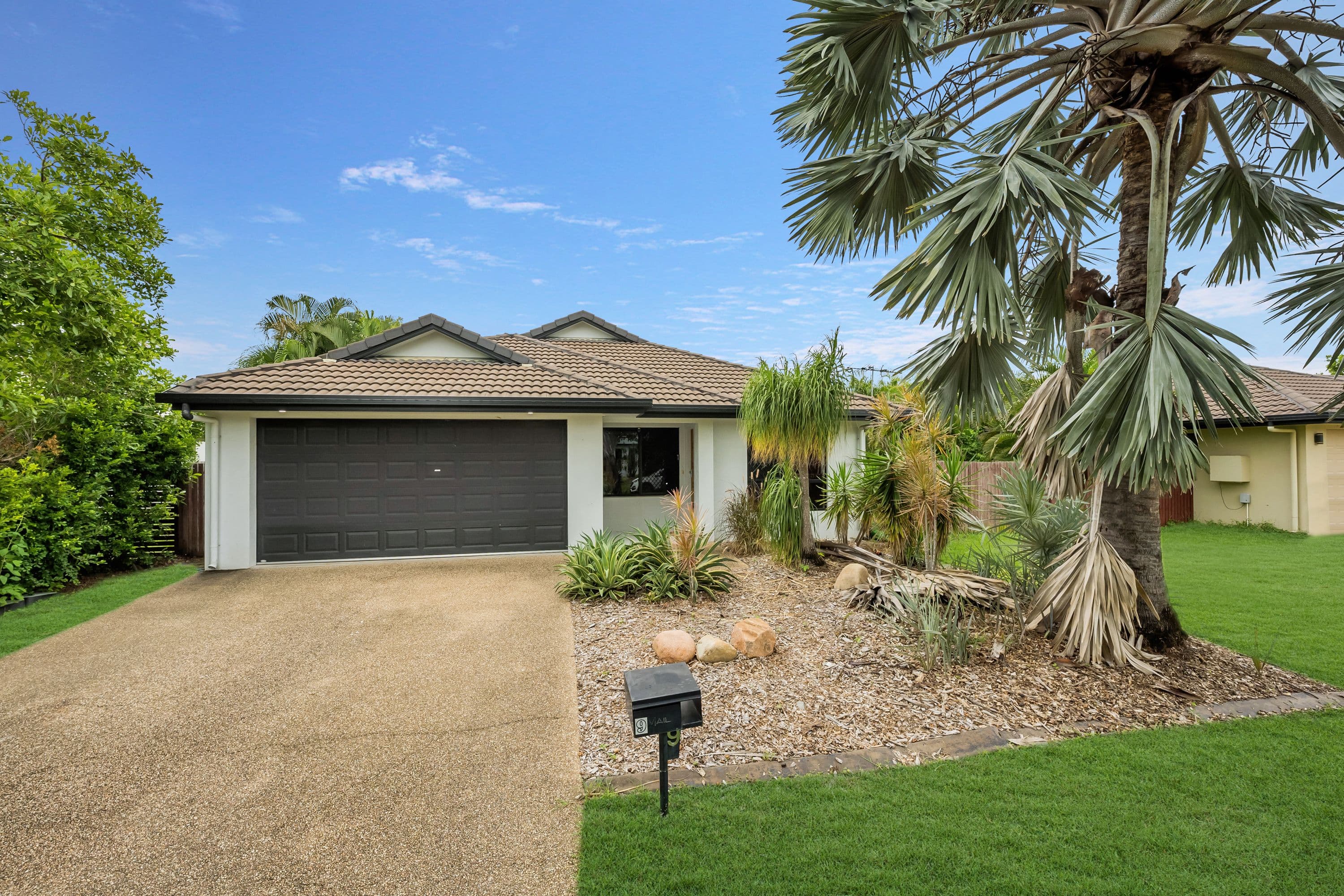 9 Friarbird Avenue, Bohle Plains QLD 4817, Bohle Plains - Thumbnail 2