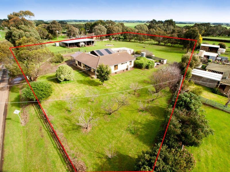 583 Koroit-Port Fairy Road, KOROIT VIC 3282, Koroit - Image 1