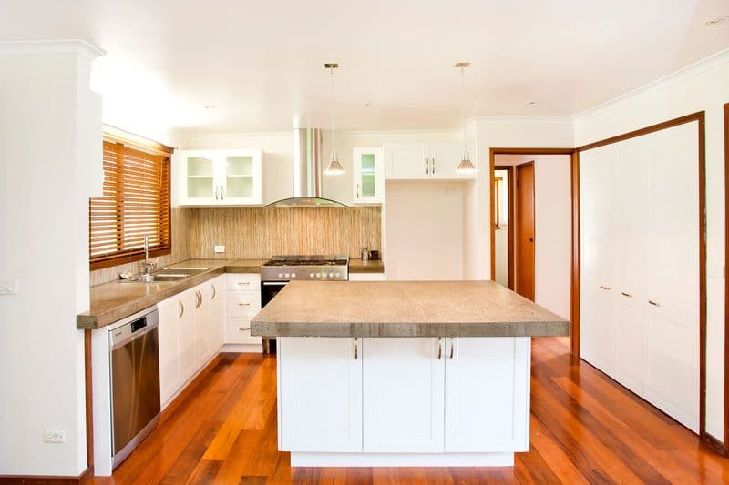 583 Koroit-Port Fairy Road, KOROIT VIC 3282, Koroit - Thumbnail 4