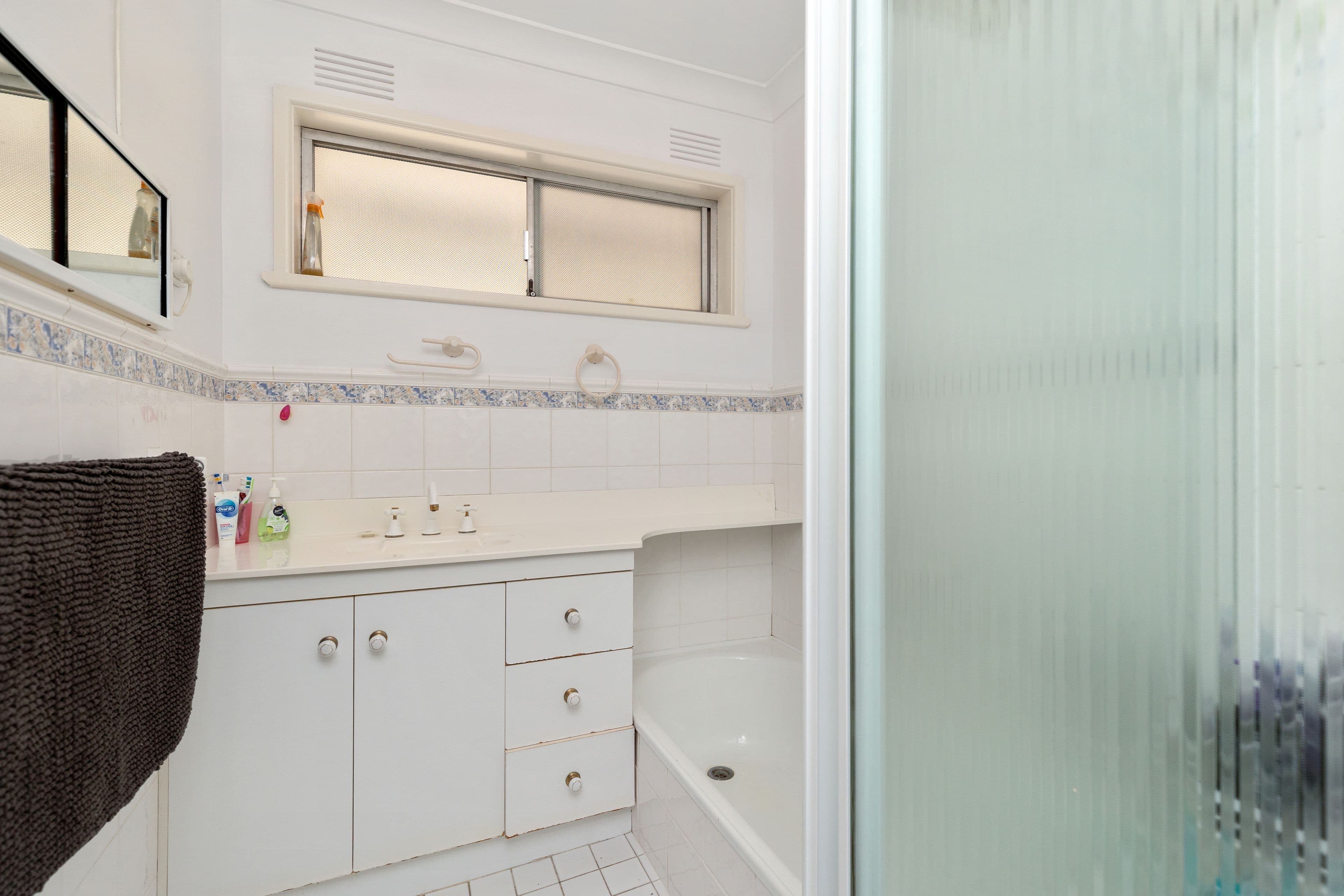 7 Pratt Street, Mount Austin NSW 2650, Mount Austin - Thumbnail 7