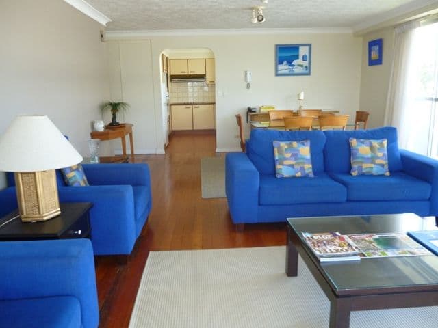 170 The Esplanade, BURLEIGH HEADS QLD 4220, Burleigh Heads - Thumbnail 3