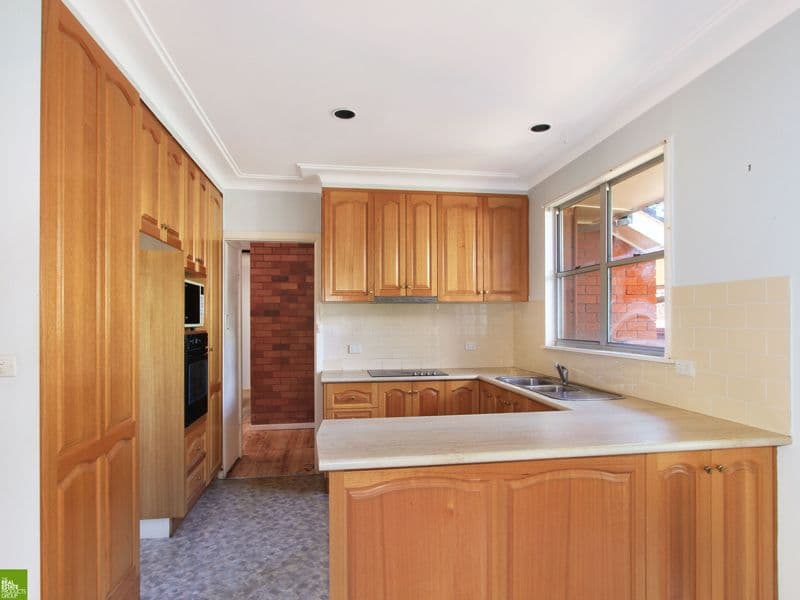 25 Brentwood Avenue, FIGTREE NSW 2525, Figtree - Thumbnail 2