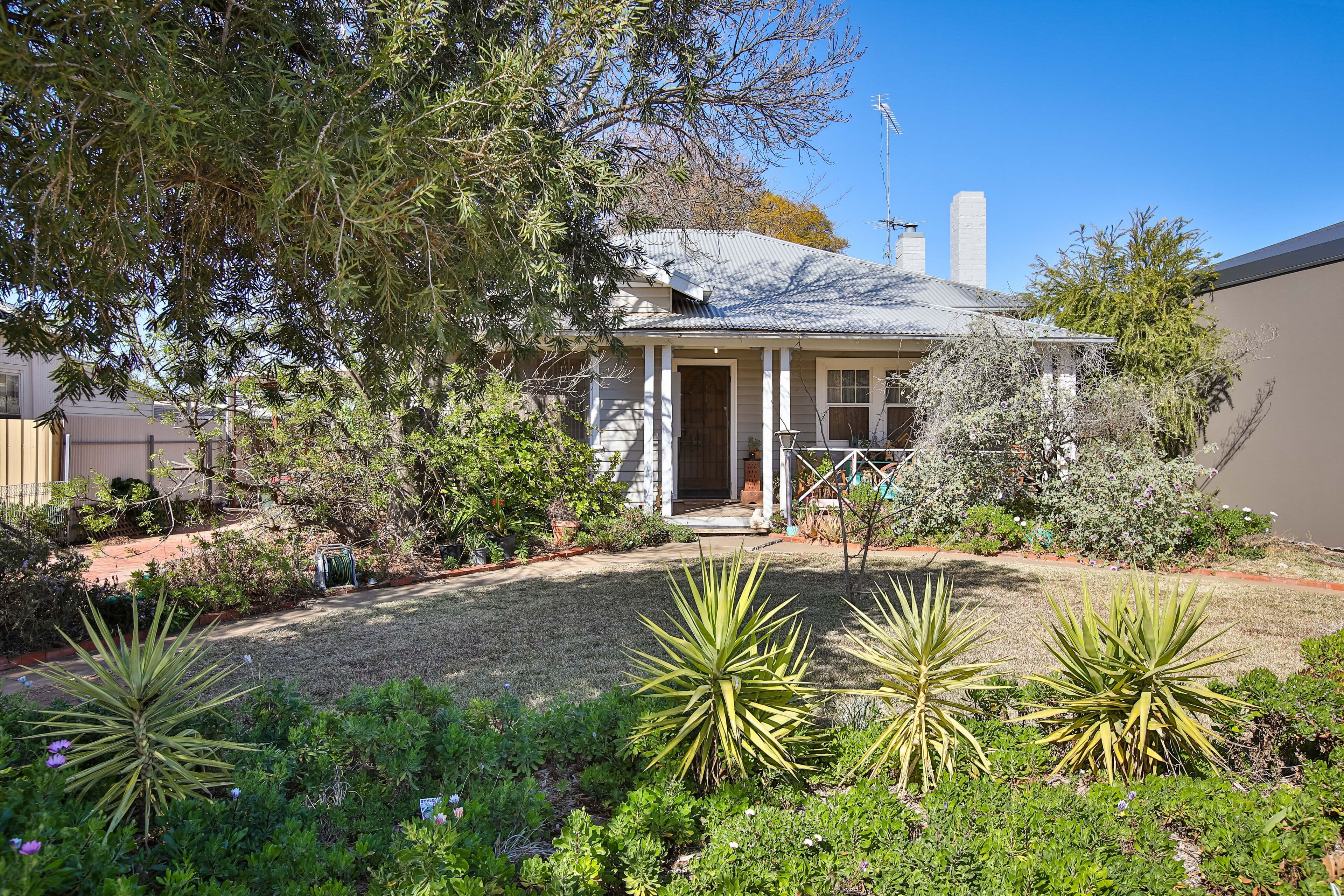 24 Walnut Avenue, Mildura VIC 3500, Mildura - Image 1