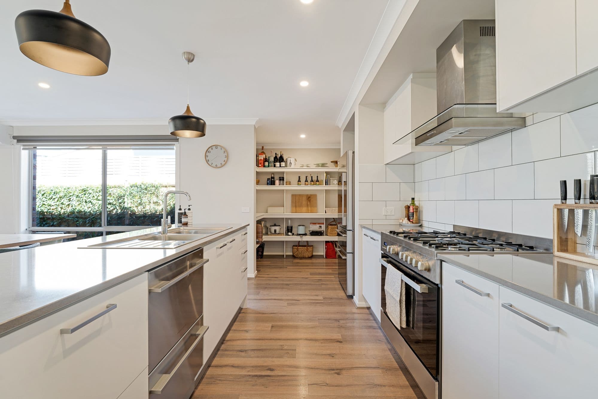 5 Monterey Avenue, Cowes VIC 3922, Cowes - Thumbnail 2