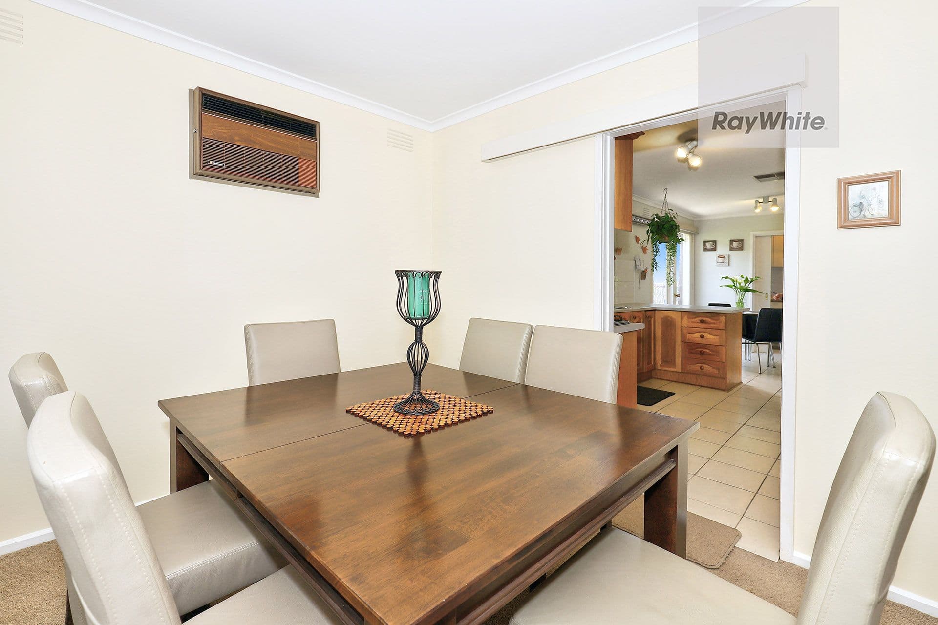 12 Burbank Avenue, Gladstone Park VIC 3043, Gladstone Park - Thumbnail 5