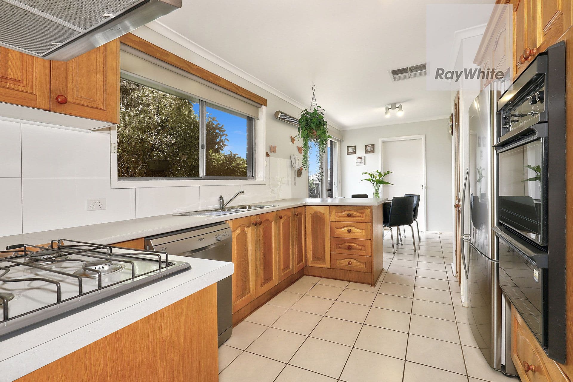 12 Burbank Avenue, Gladstone Park VIC 3043, Gladstone Park - Thumbnail 6