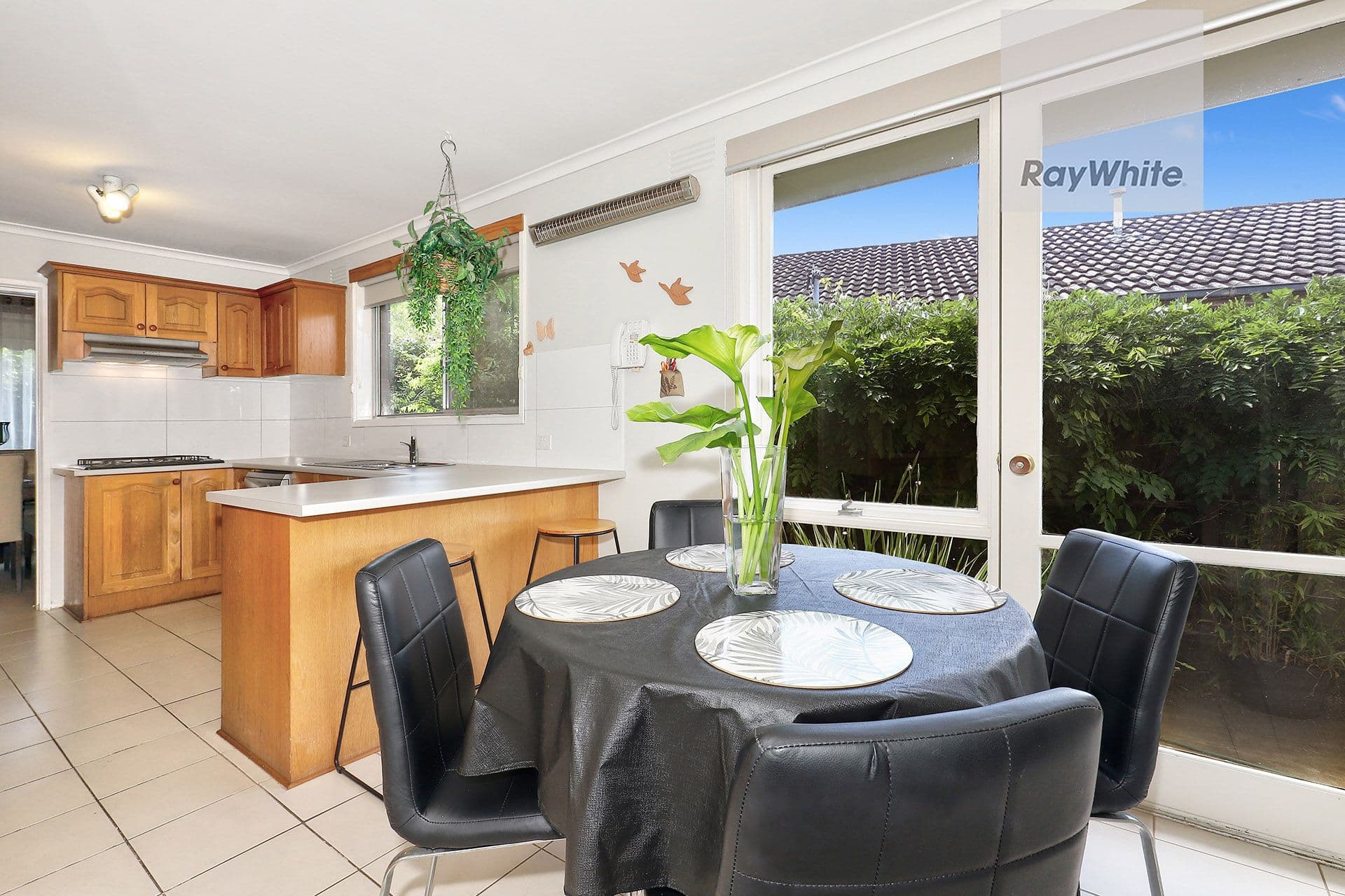12 Burbank Avenue, Gladstone Park VIC 3043, Gladstone Park - Thumbnail 7