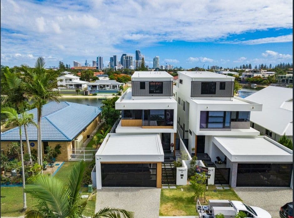 34 Sundowner Court, Mermaid Waters QLD 4218, Mermaid Waters - Image 1