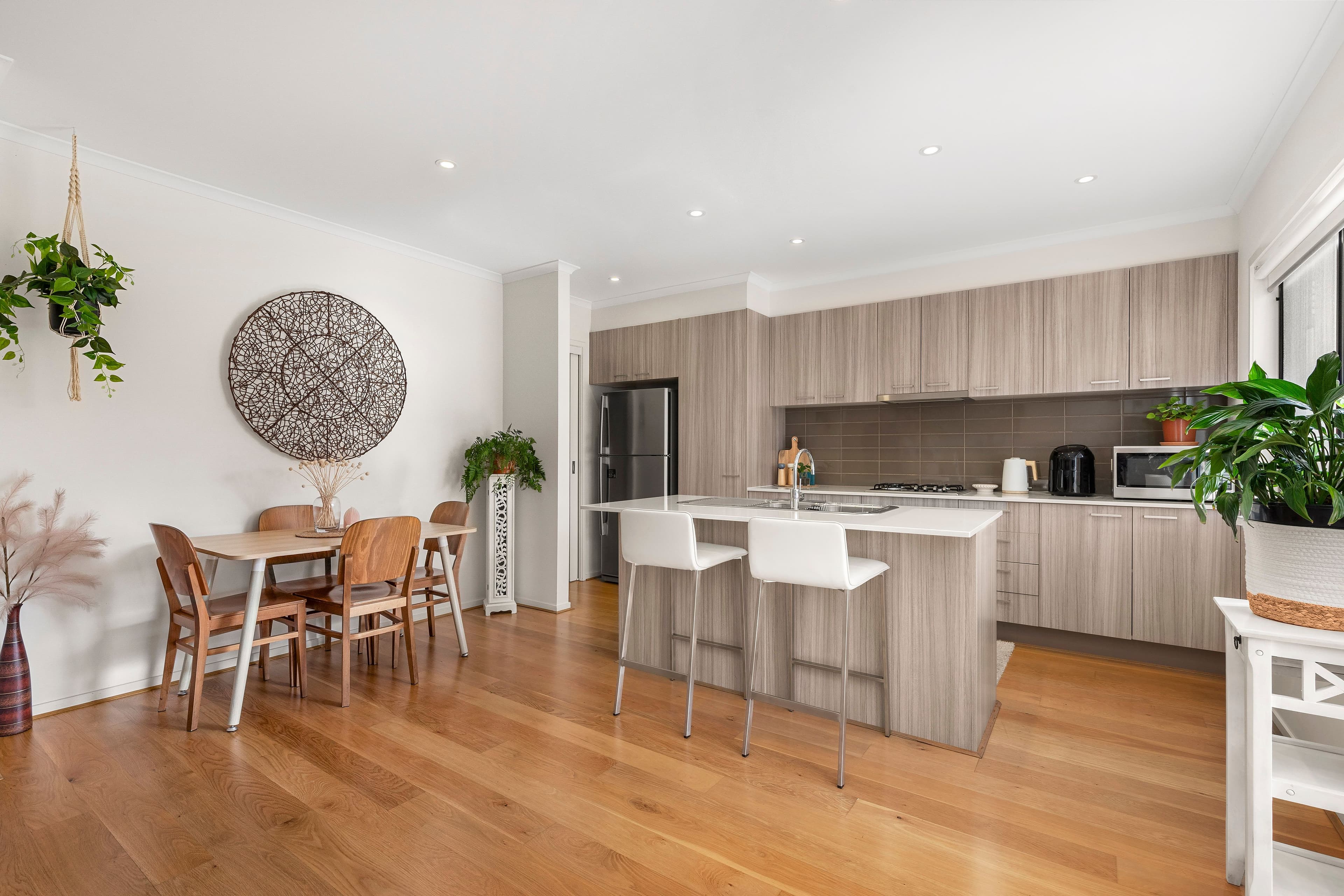 11 Gorman Drive, Mill Park VIC 3082, Mill Park - Thumbnail 2