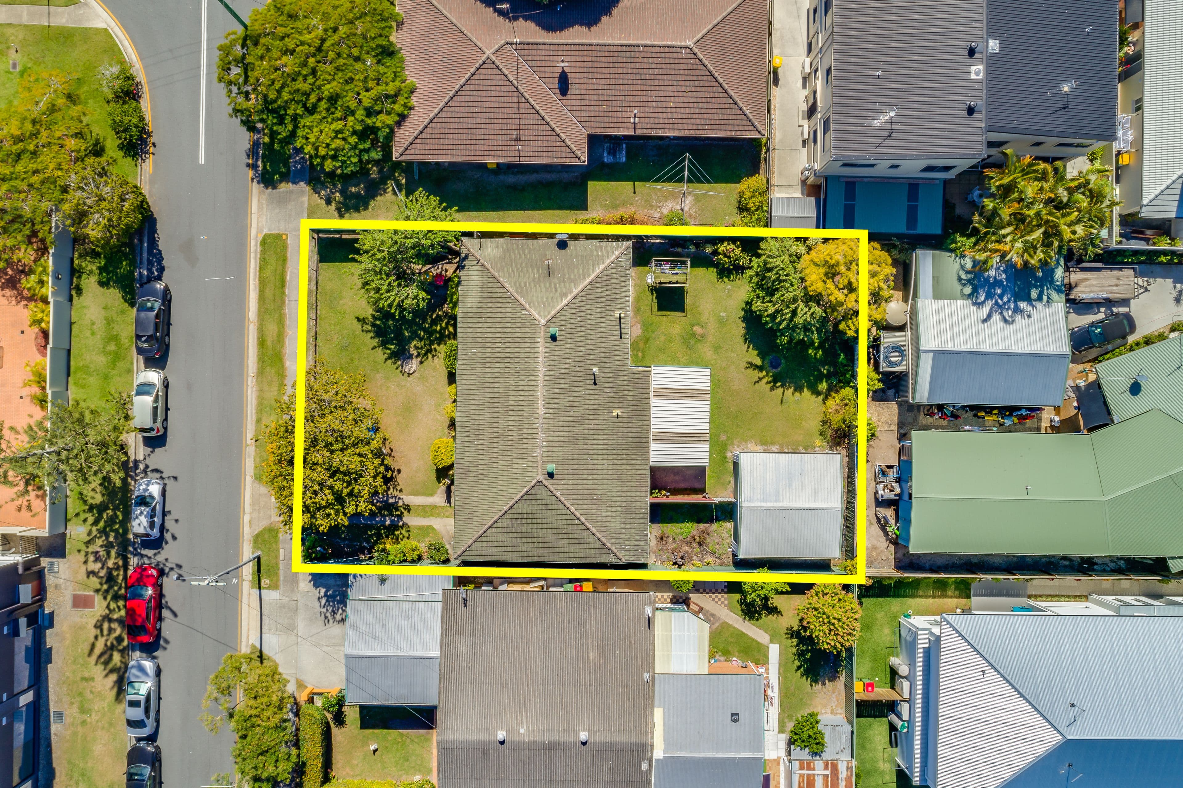 13 Fiona Street, Biggera Waters QLD 4216, Biggera Waters - Thumbnail 6