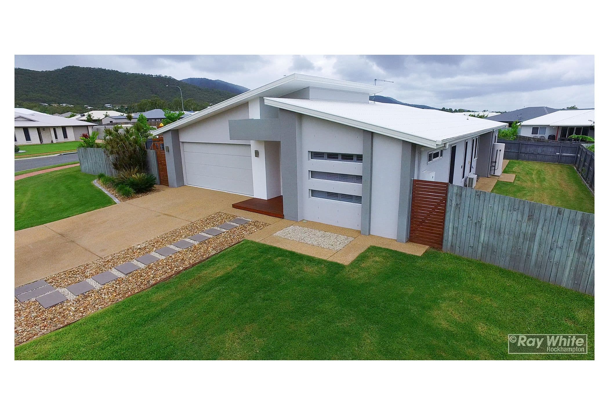 26 Stringybark Avenue, Norman Gardens QLD 4701, Norman Gardens - Thumbnail 2