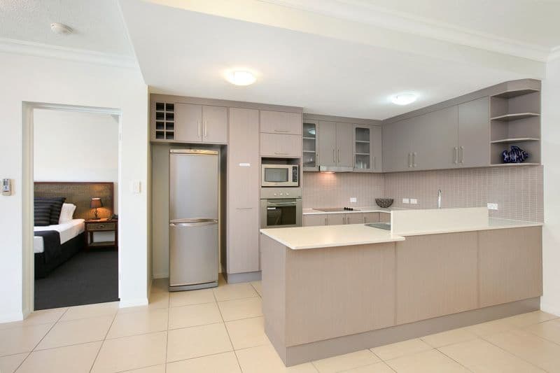 PALM COVE QLD 4879, Palm Cove - Thumbnail 4