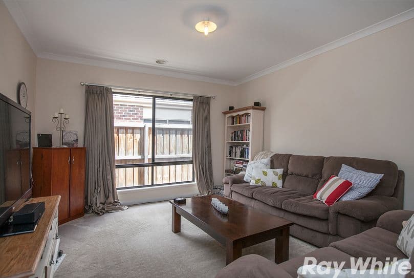 4 Nighthawk Boulevard, South Morang VIC 3752, South Morang - Thumbnail 5