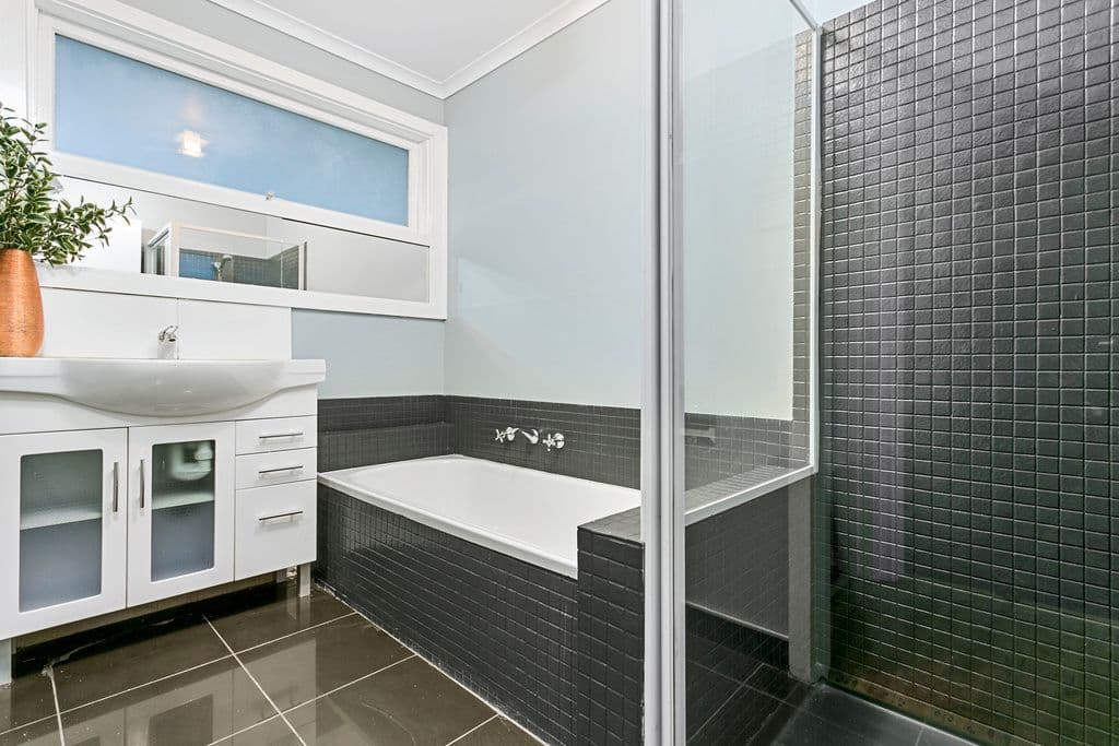 3 Keogh Street, Rosebud VIC 3939, Rosebud - Thumbnail 8