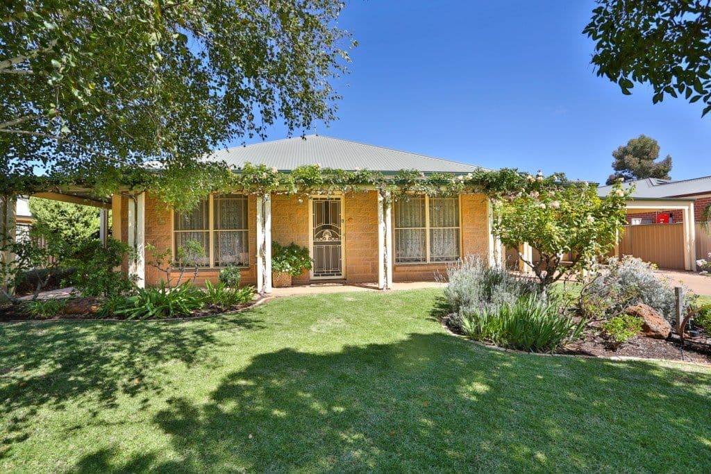 11 Dunning Drive, Mildura VIC 3500, Mildura - Image 1