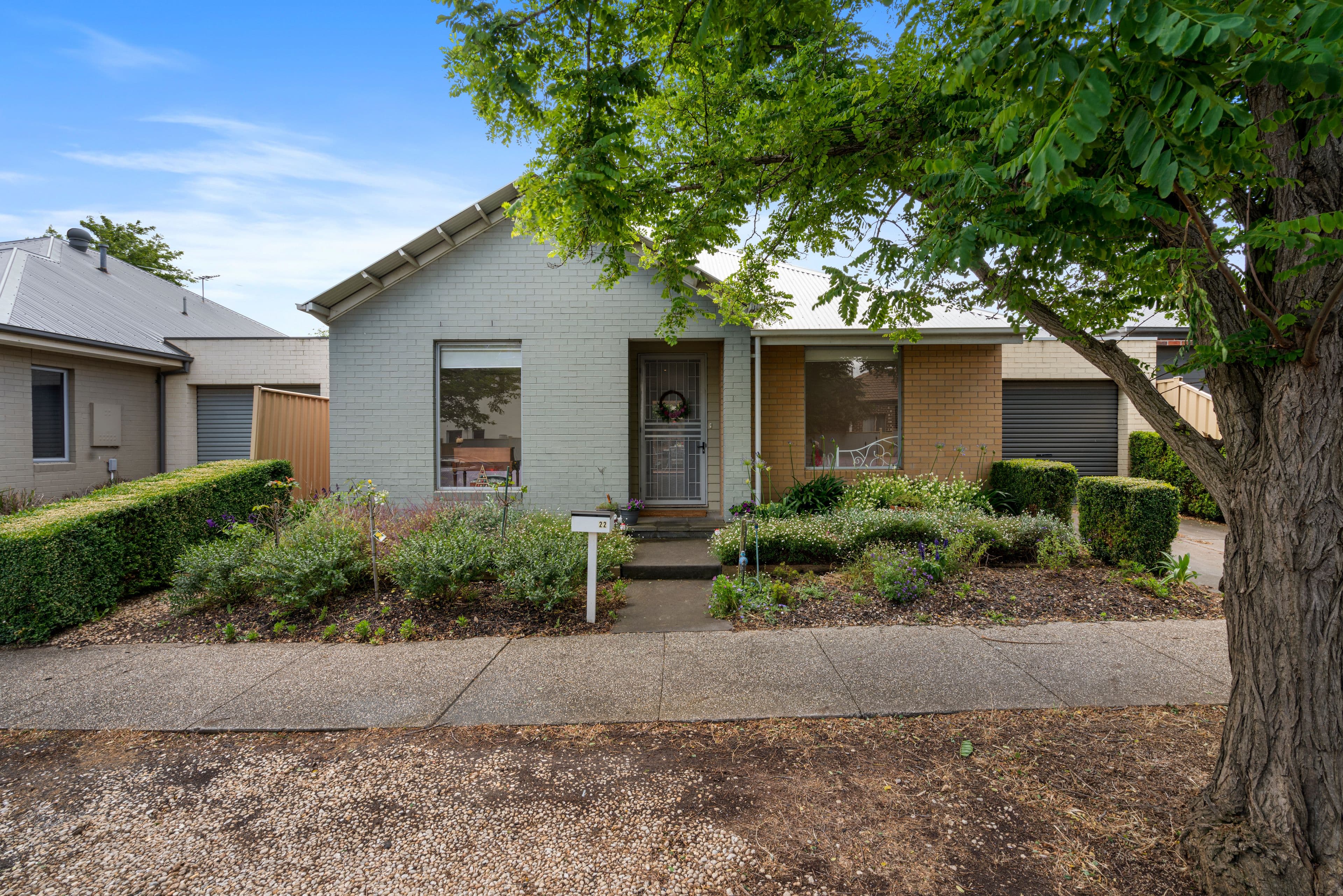 22 Hawthorn Way, Caroline Springs VIC 3023, Caroline Springs - Image 1