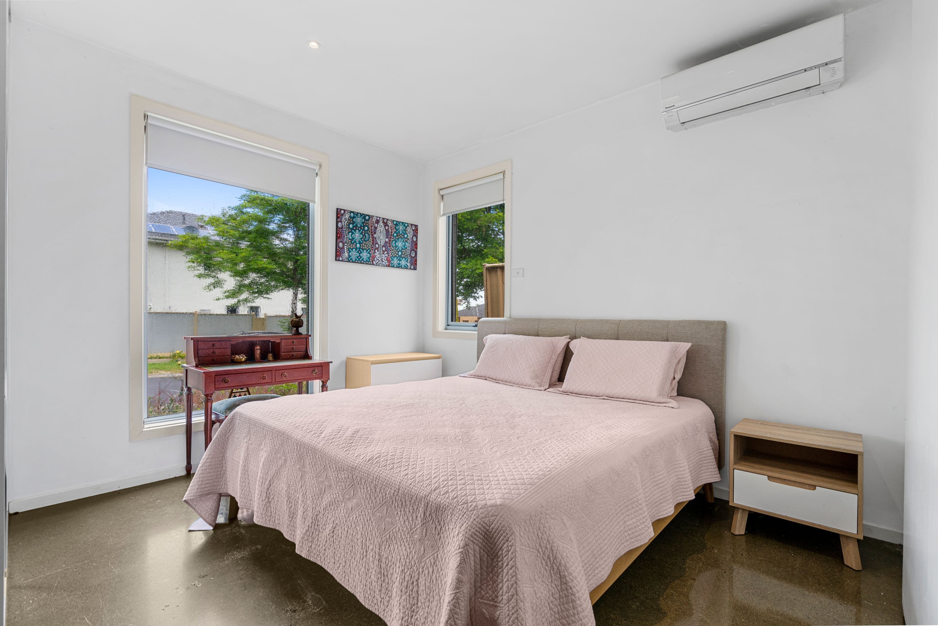 22 Hawthorn Way, Caroline Springs VIC 3023, Caroline Springs - Thumbnail 2