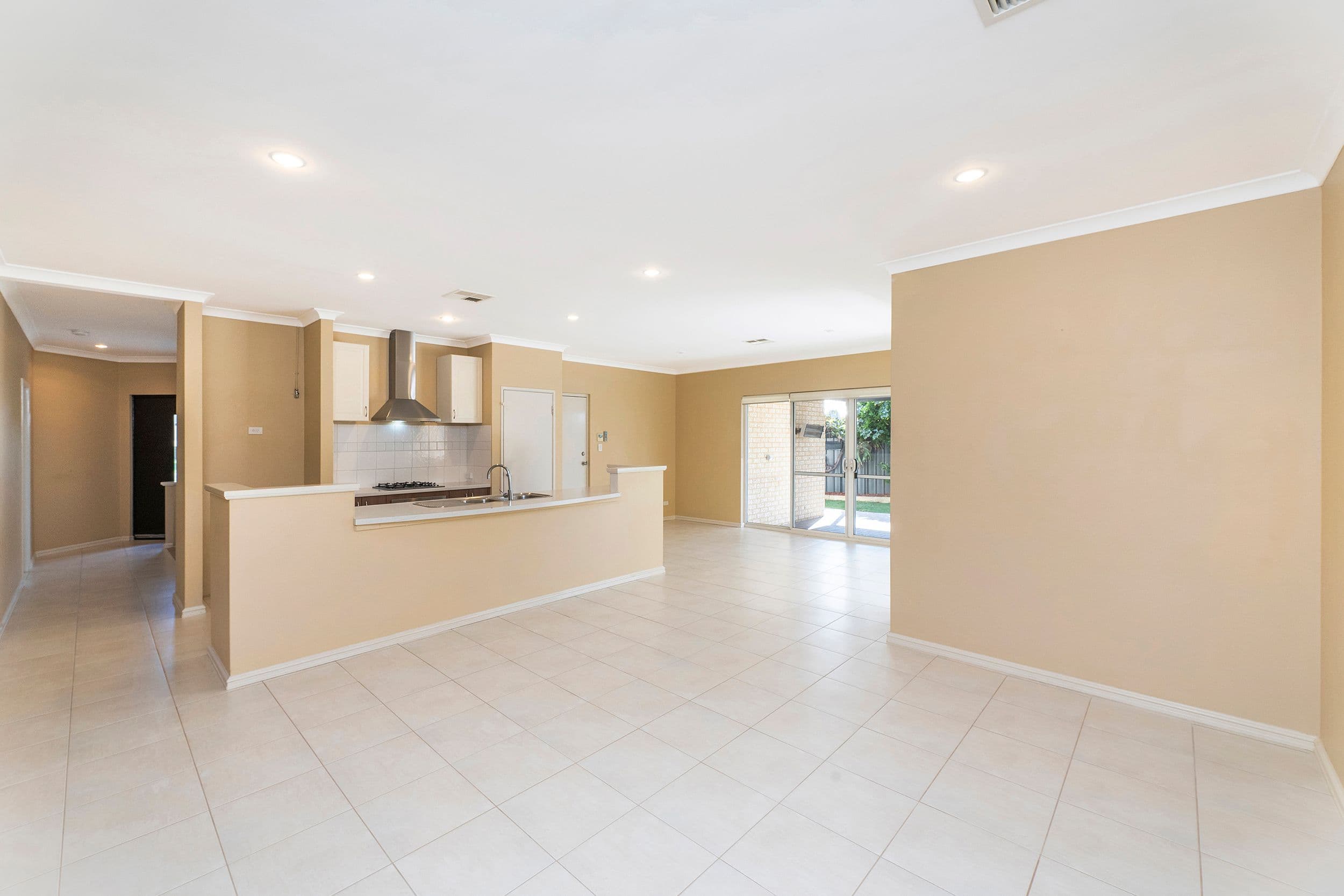 82 Lemon Gum Drive, Baldivis WA 6171, Baldivis - Thumbnail 7