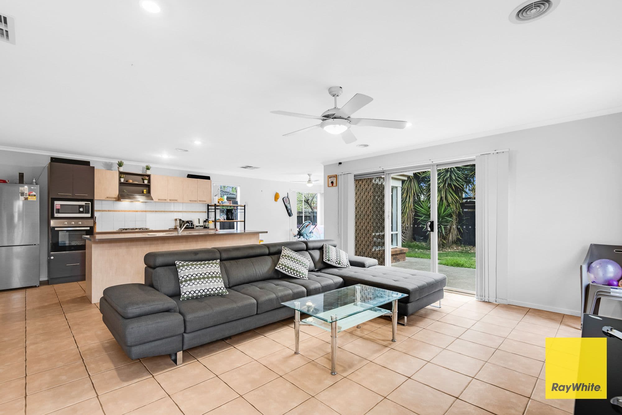 17 Alfred Park Drive, Tarneit VIC 3029, Tarneit - Thumbnail 4