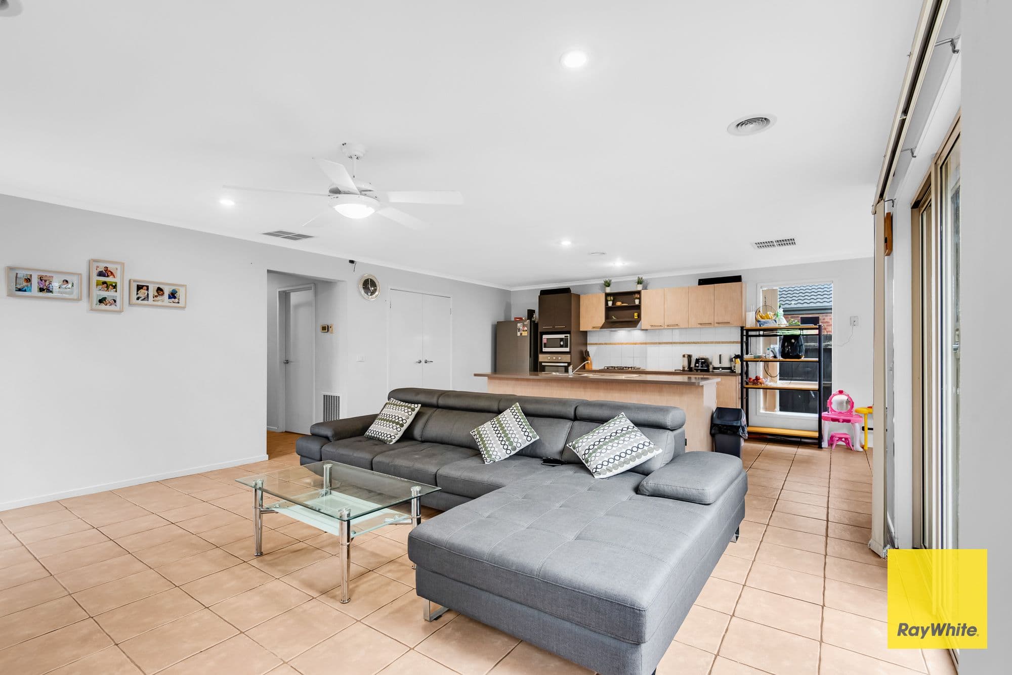 17 Alfred Park Drive, Tarneit VIC 3029, Tarneit - Thumbnail 5