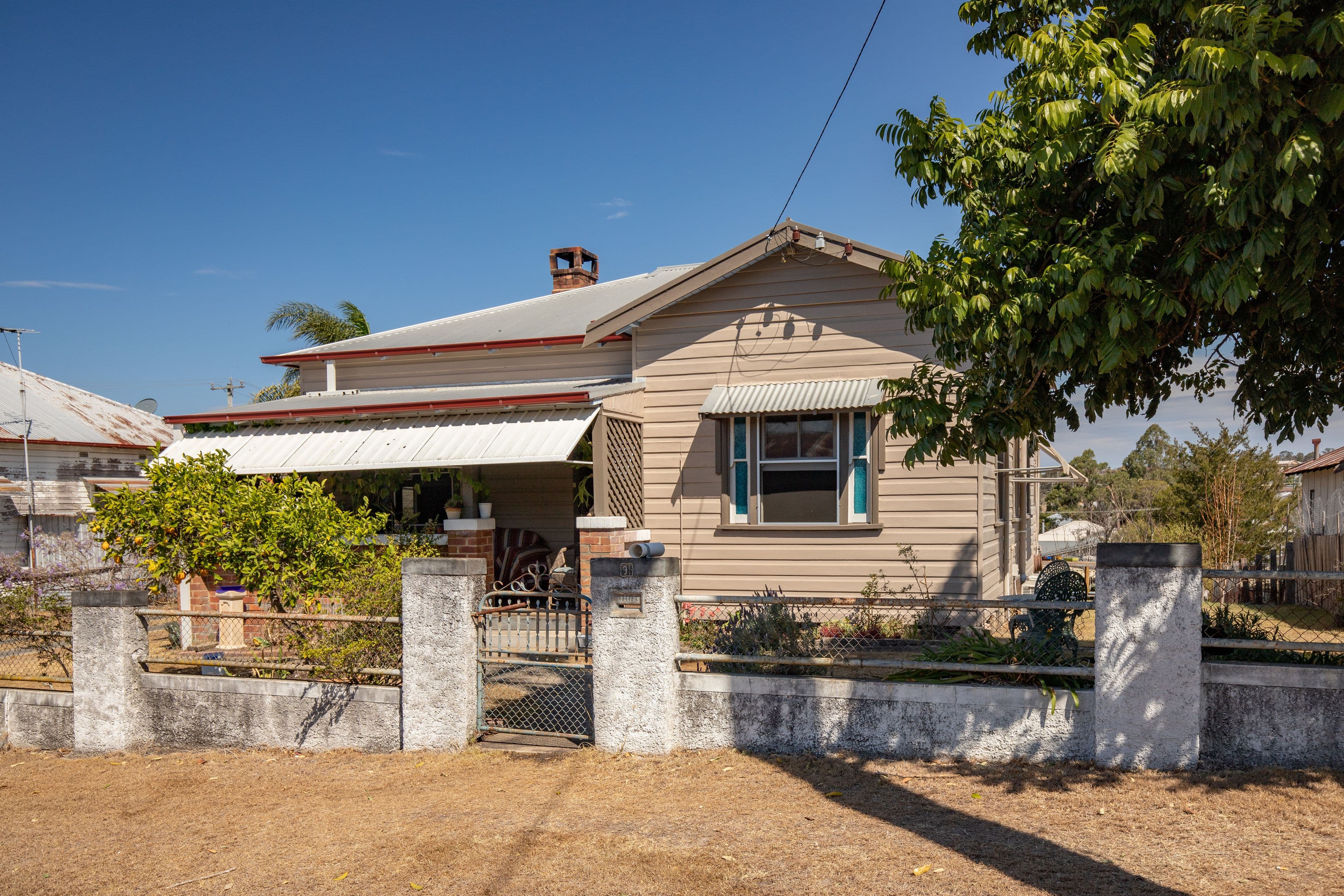 91 Hume Street, Gloucester - Image 1