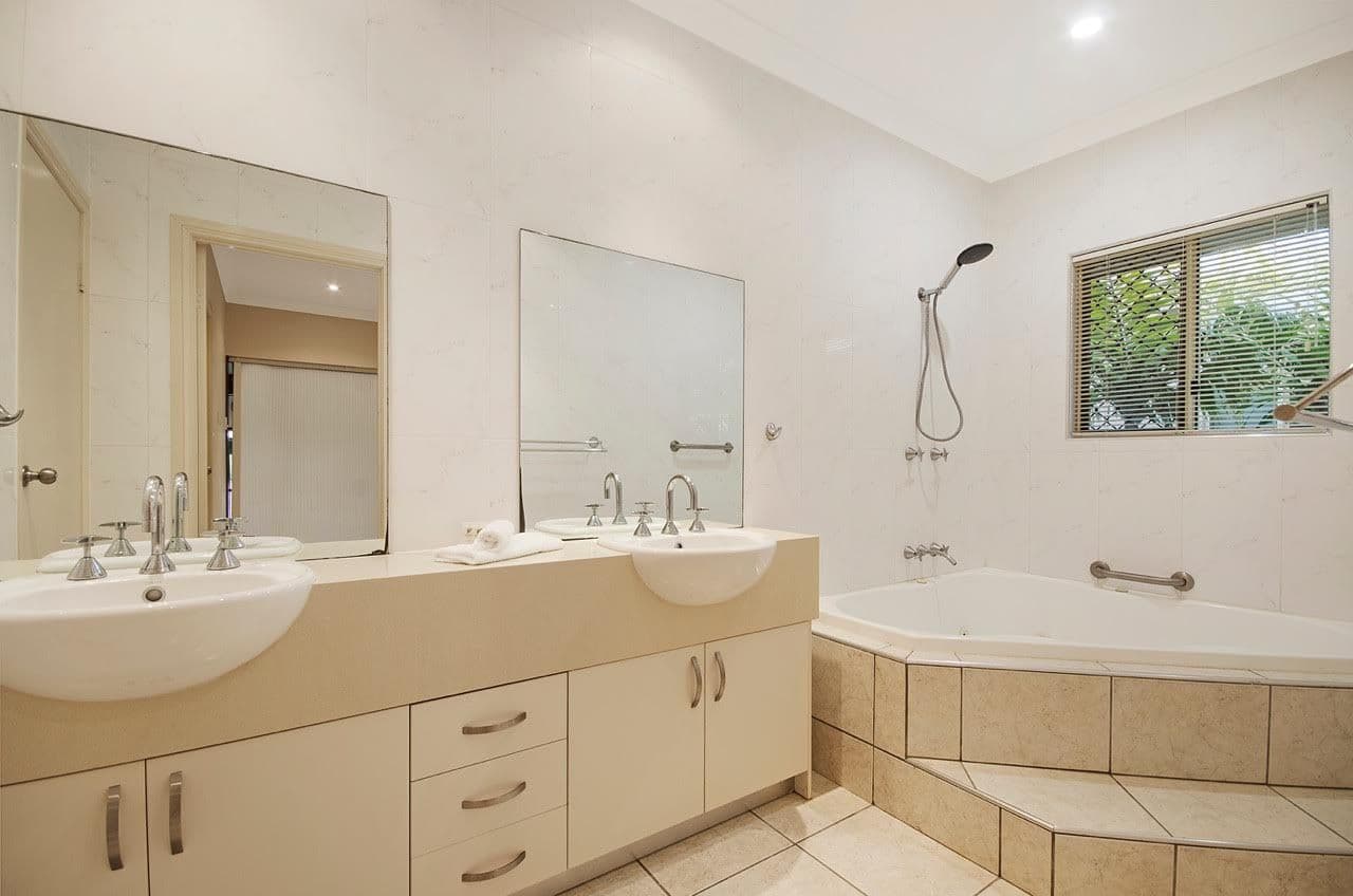 Lot 6 (no 3) Denney Street, Lucinda QLD 4850, Lucinda - Thumbnail 4