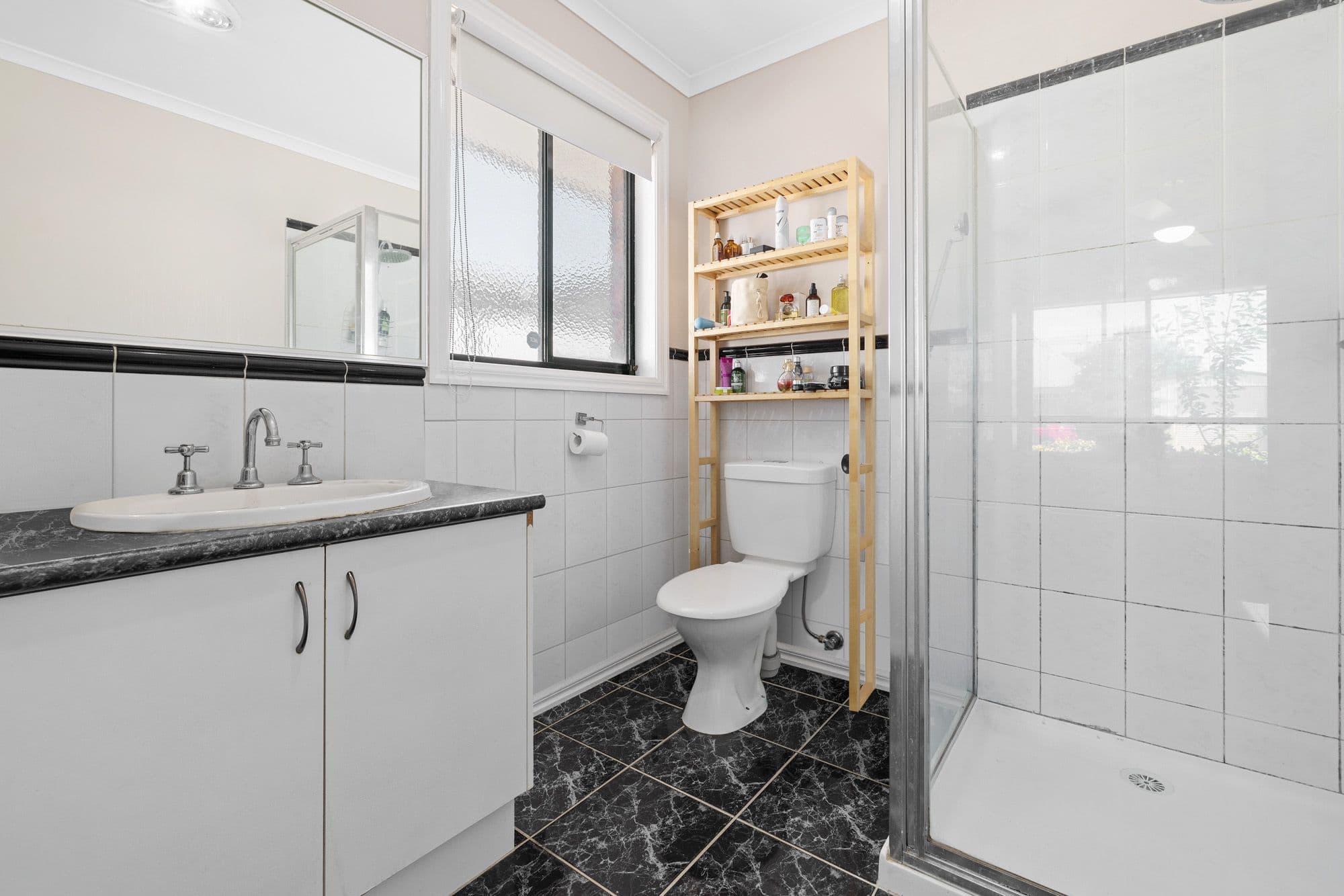 4 Yankos Drive, Werribee VIC 3030, Werribee - Thumbnail 3