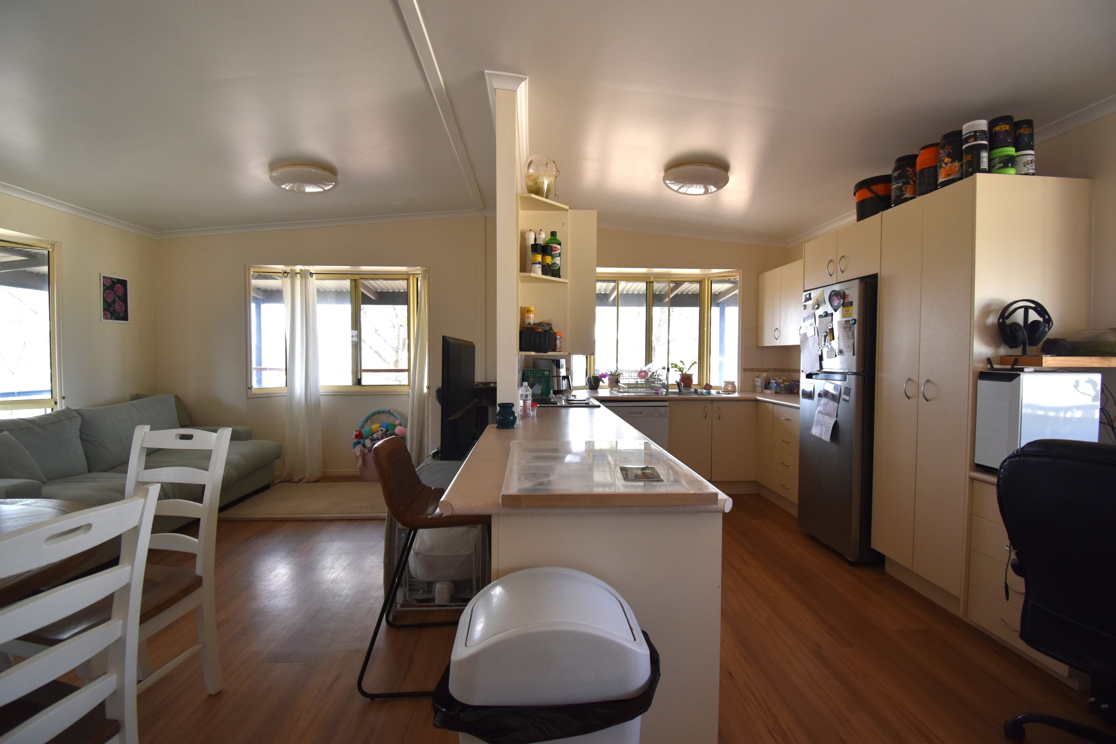 16 Teal Street, Longreach QLD 4730, Longreach - Thumbnail 2