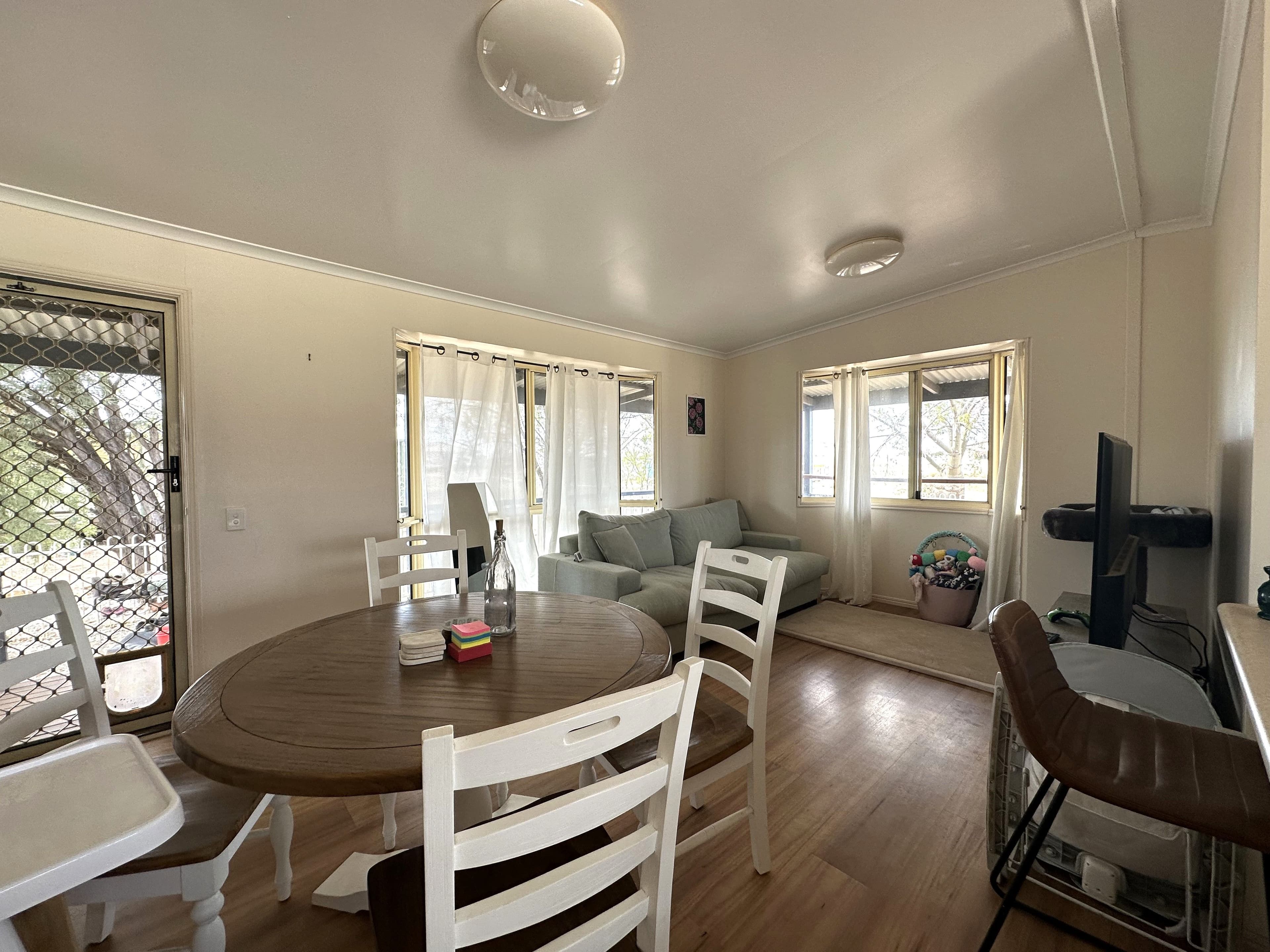 16 Teal Street, Longreach QLD 4730, Longreach - Thumbnail 3