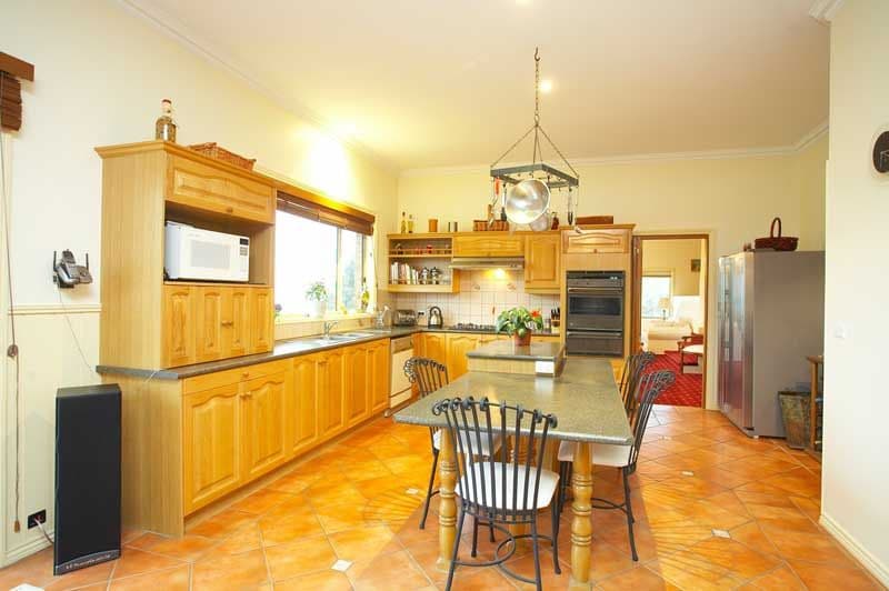 45   Elizabeth Place, BEVERIDGE VIC 3753, Beveridge - Thumbnail 4