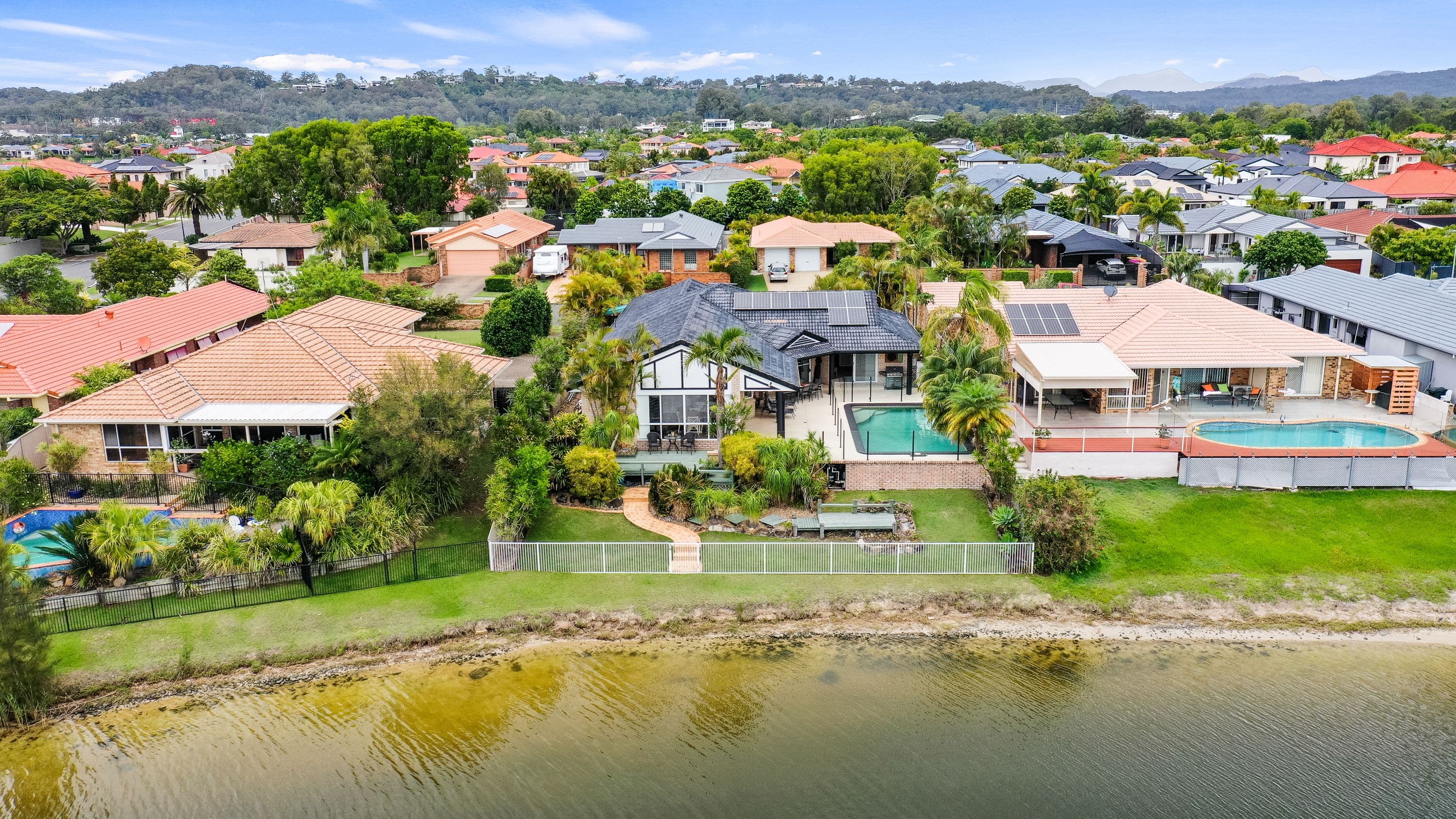 5 Wedgebill Parade, Burleigh Waters QLD 4220, Burleigh Waters - Image 1