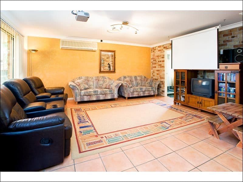 20 Chanel Crescent, EIGHT MILE PLAINS QLD 4113, Eight Mile Plains - Thumbnail 6