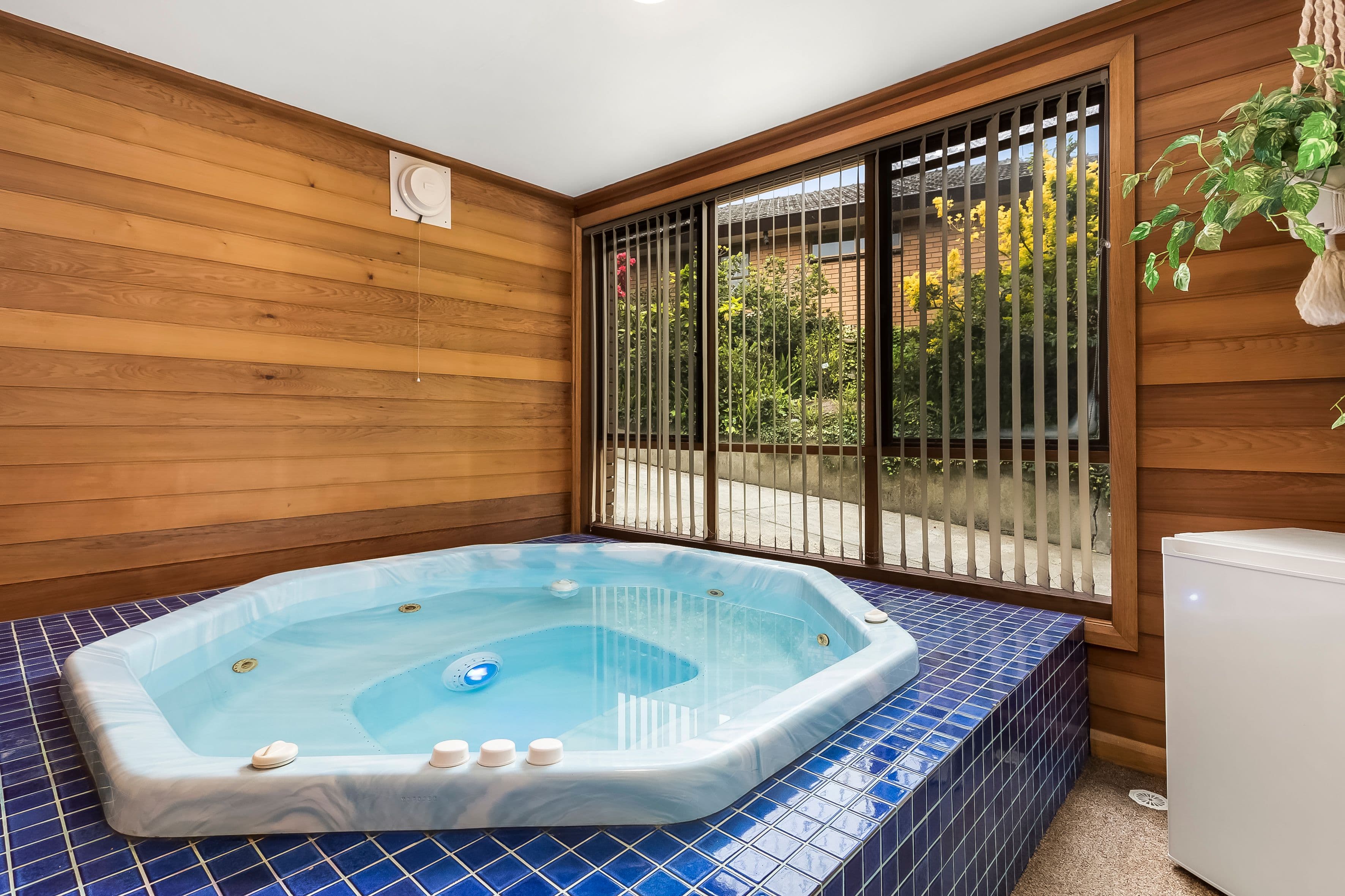 27 Lilian Street, Glen Waverley VIC 3150, Glen Waverley - Thumbnail 8