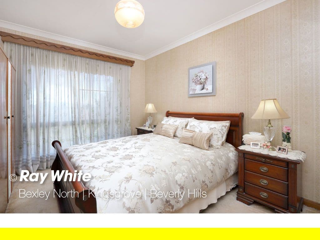 9 New England Drive, Kingsgrove - Thumbnail 5