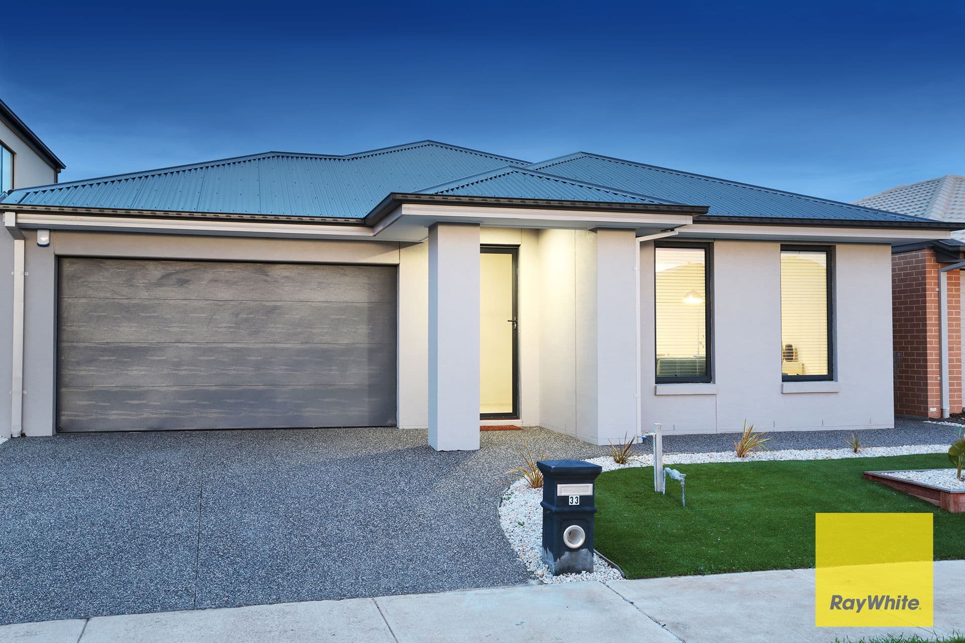 33 Pottery Avenue, Point Cook VIC 3030, Point Cook - Thumbnail 2