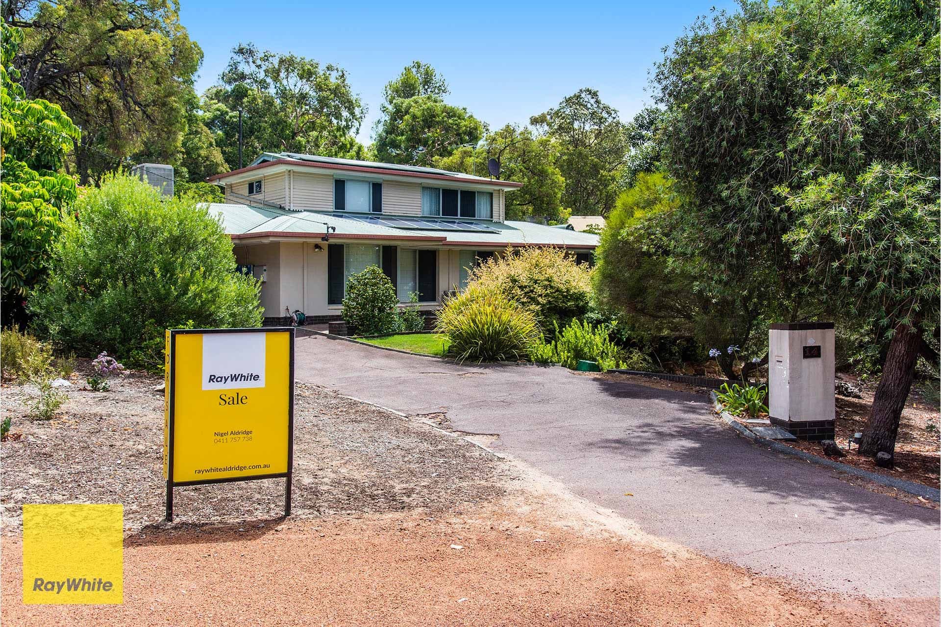14 Hinkler Road, Kalamunda WA 6076, Kalamunda - Image 1